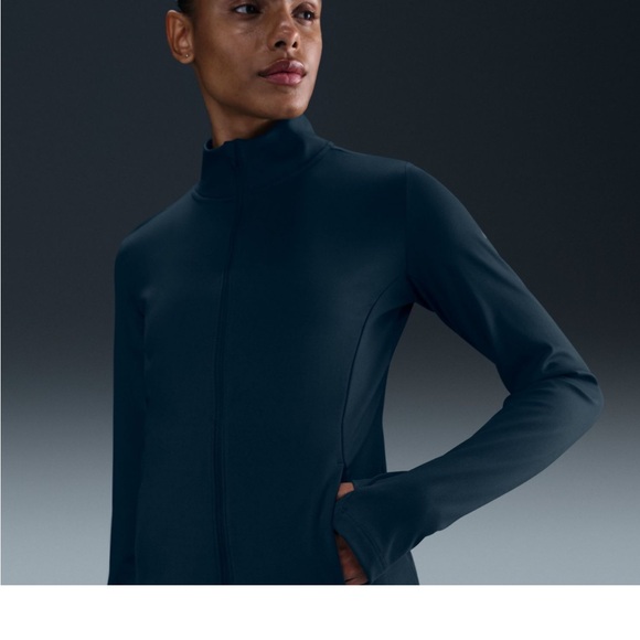 Nike Women's One Dri-FIT Full Zip Midlayer Jacket - Picture 2 of 10